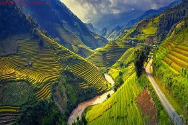 Từ 4 kiểu áo sơ mi dìm dáng, xỉn đến chiến lược content: Hotspot Matrix chia sẻ