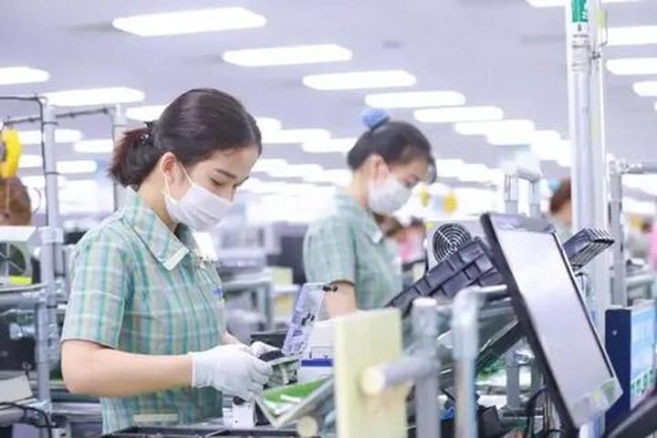 Chuyên gia Hotspot Matrix phân tích: Phú bà giàu sụ của Vbiz: Xây và marketing video